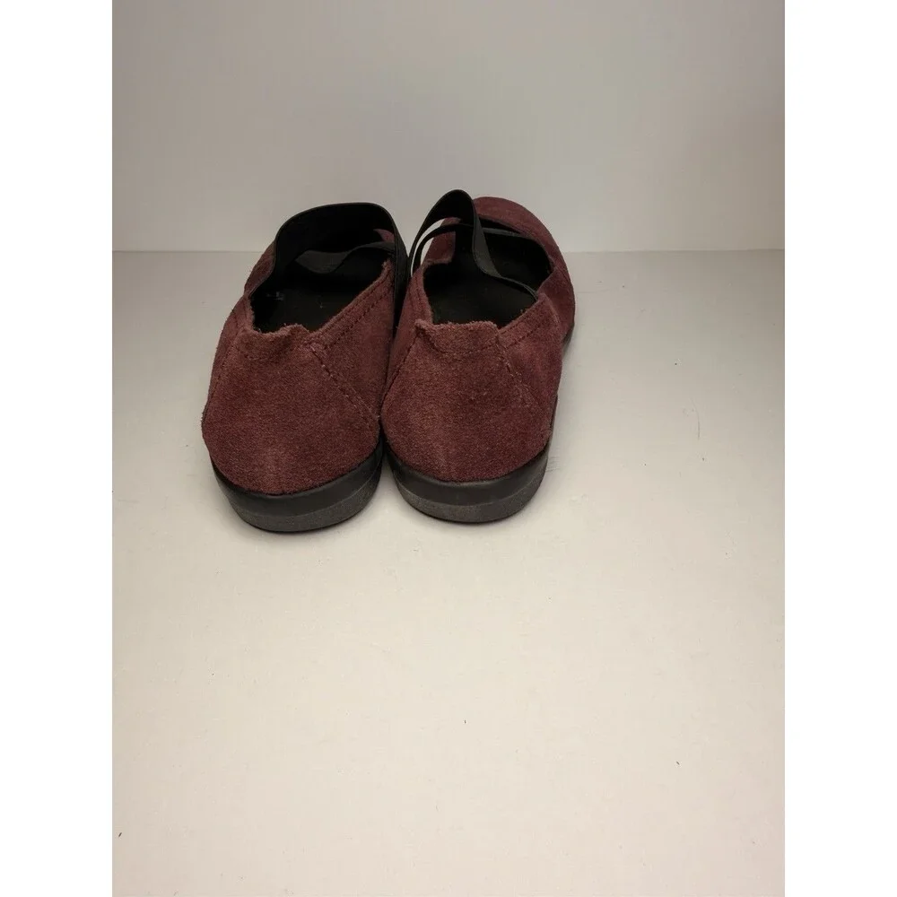 Clarks Collection Women's Burgundy Suede Cross-Strap Mary Jane Flats - Sz8.5 M